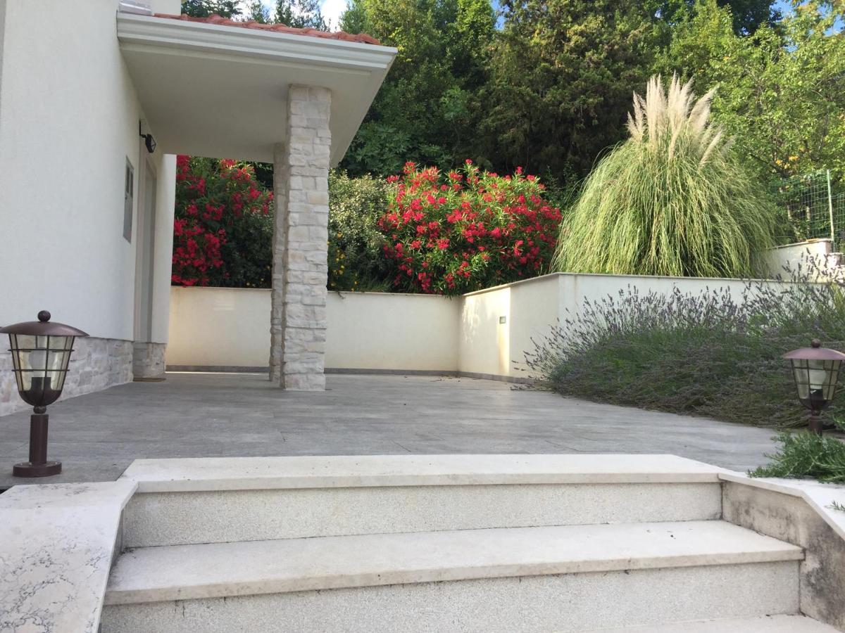 Villa Carmen Opatija Bagian luar foto